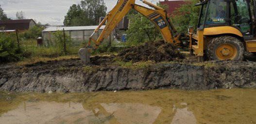 Очистка пожарного водоема п. Красный Бор Тосненского района Ленинградской области